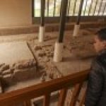 Древна църква отваря врати в Газа
