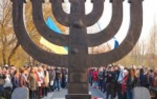 Израел призовава евреите да напуснат Украйна