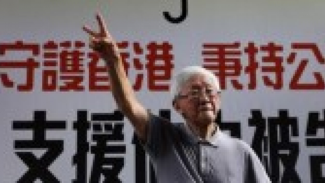 90-годишен епископ арестуван в Хонконг