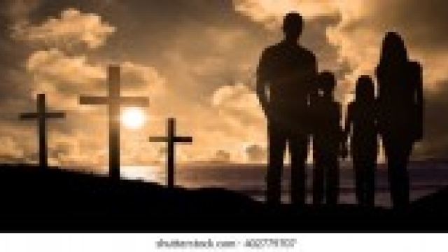 Опетняване на семейството