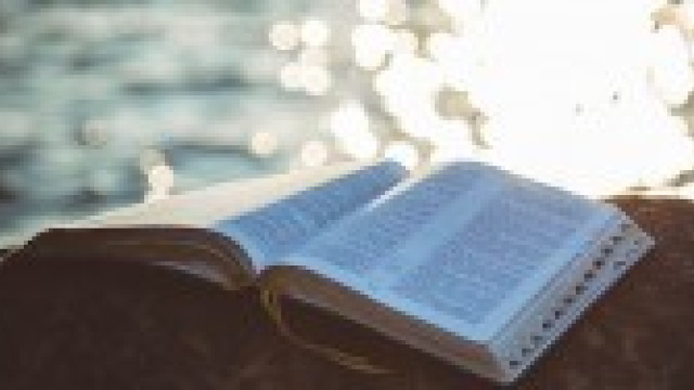 Изгубена Библия се превръща в отговор на молитва